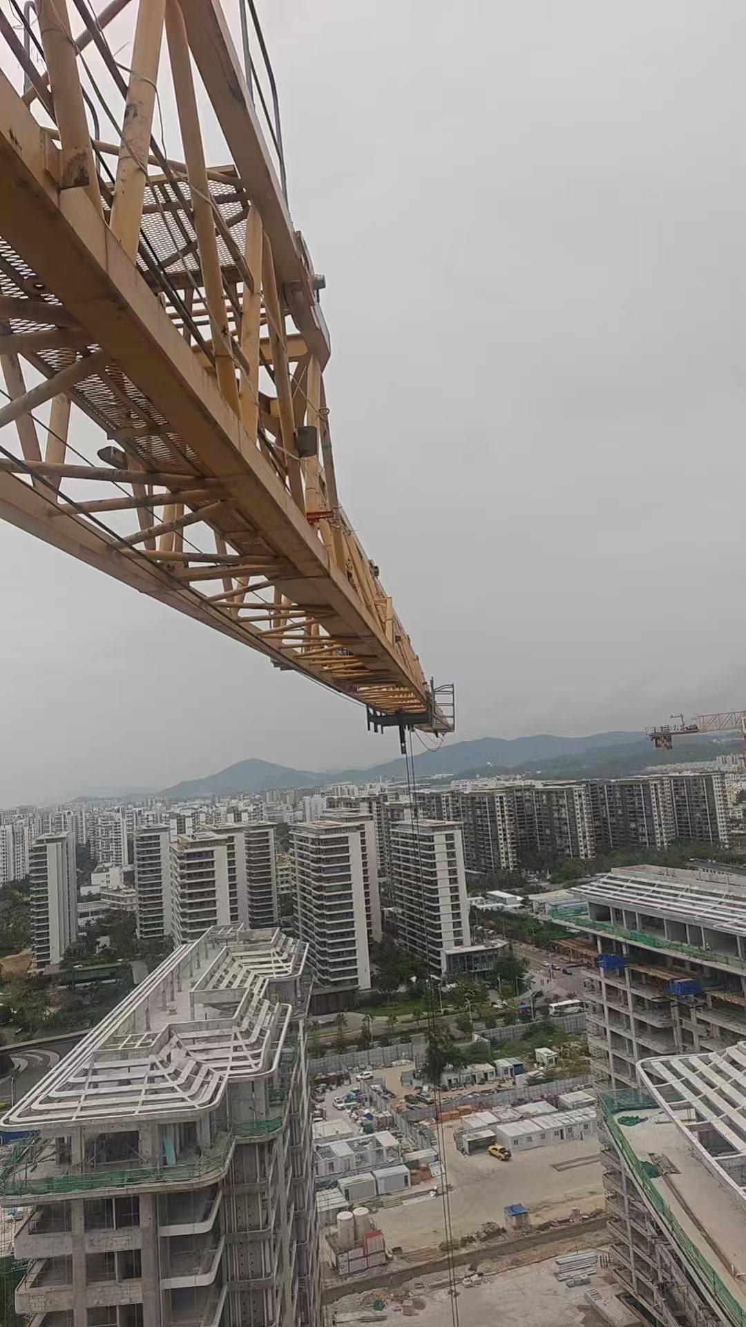 2021 Used CHUANJIAN 7020-12 Flat-Top Tower Crane 3