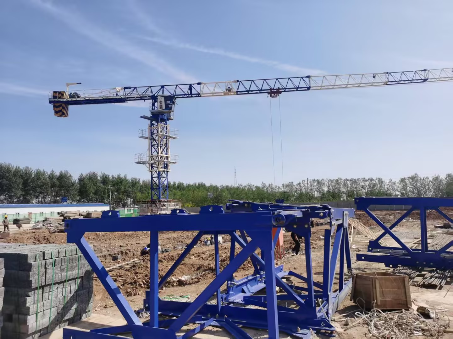 New China Brand 6015-8 Flat-Top Tower Crane