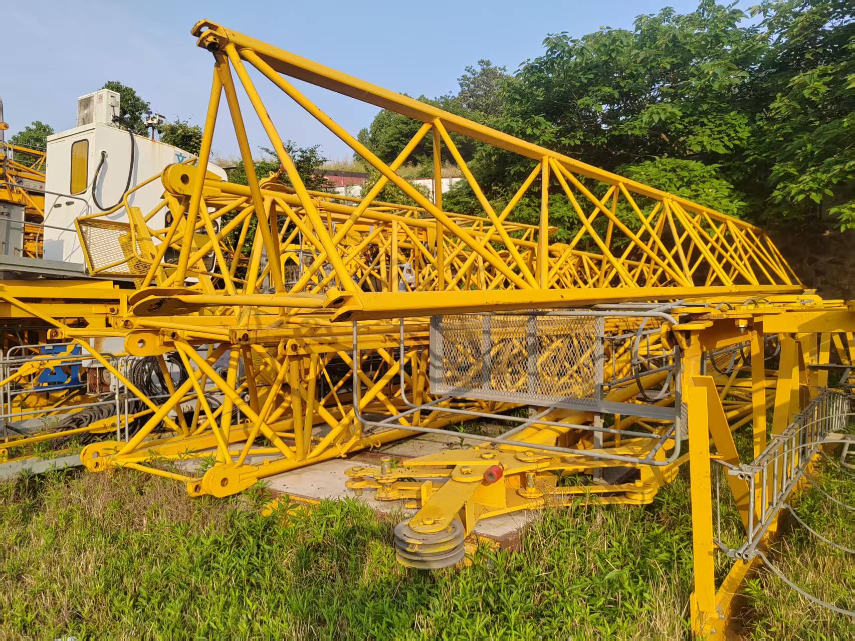 2020 Used TIANYUN 6513-8 Flat-Top Tower Crane 3