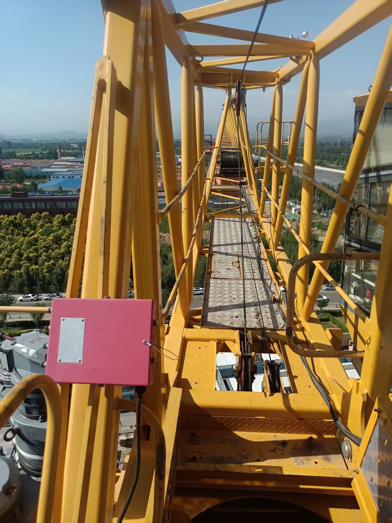 2020 Used XCMG 6015-8 Flat-Top Tower Crane 5