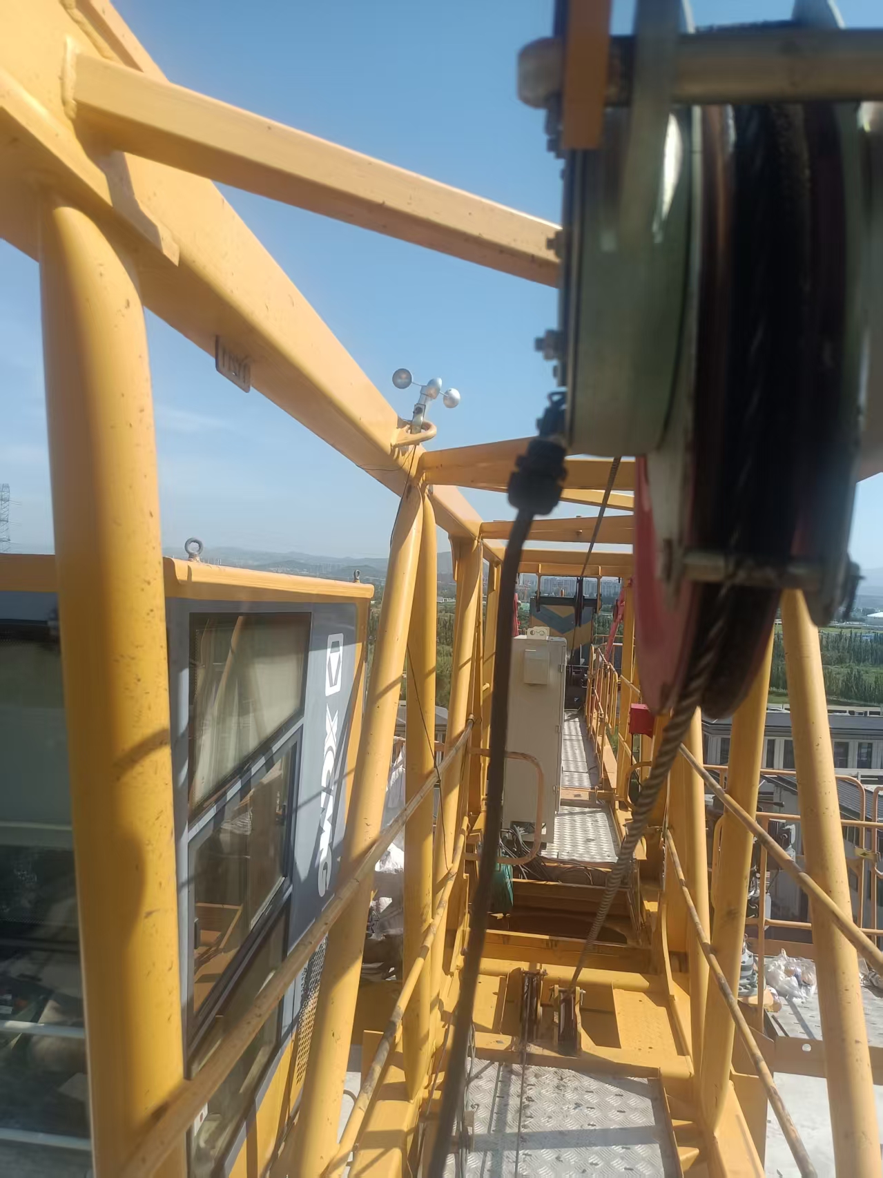 2020 Used XCMG 6015-8 Flat-Top Tower Crane with L46 Mast Section