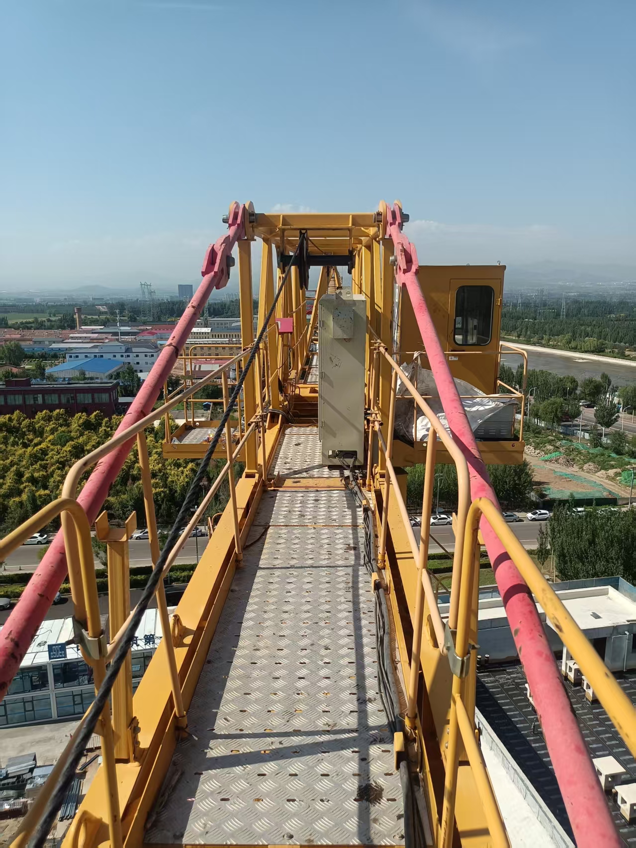 2020 Used XCMG 6015-8 Flat-Top Tower Crane with L46 Mast Section 6