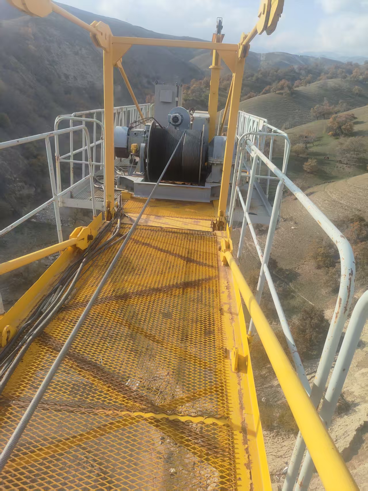 2019 Used ZOOMLION 7015-10 Flat-Top Tower Crane 4