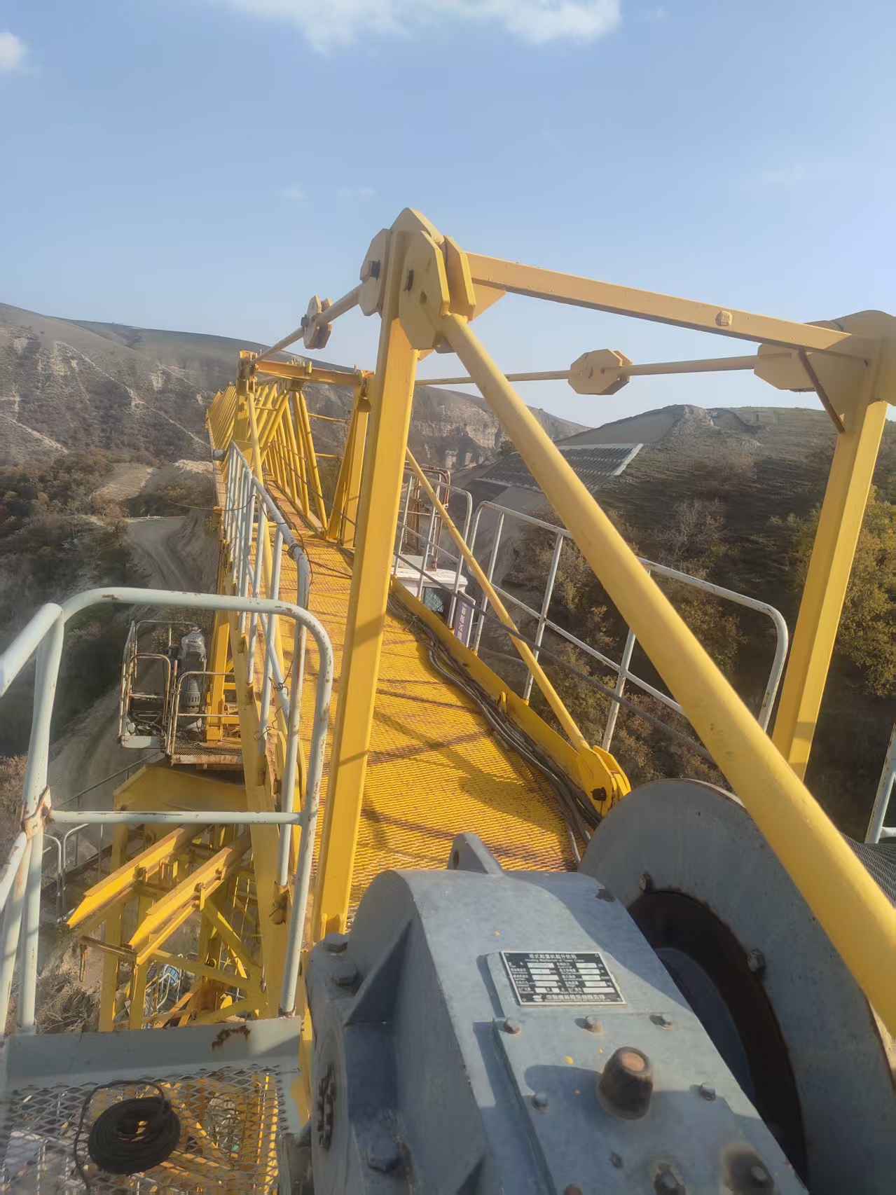 2019 Used ZOOMLION 7015-10 Flat-Top Tower Crane 5