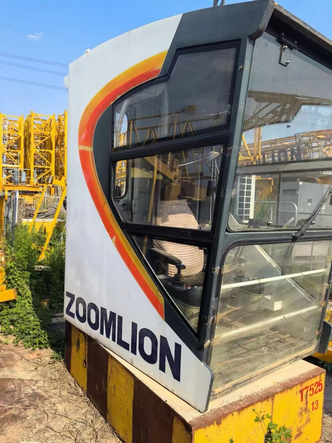 2019 Used ZOOMLION 7020-12E Flat-Top Tower Crane with L68 Mast Section 5