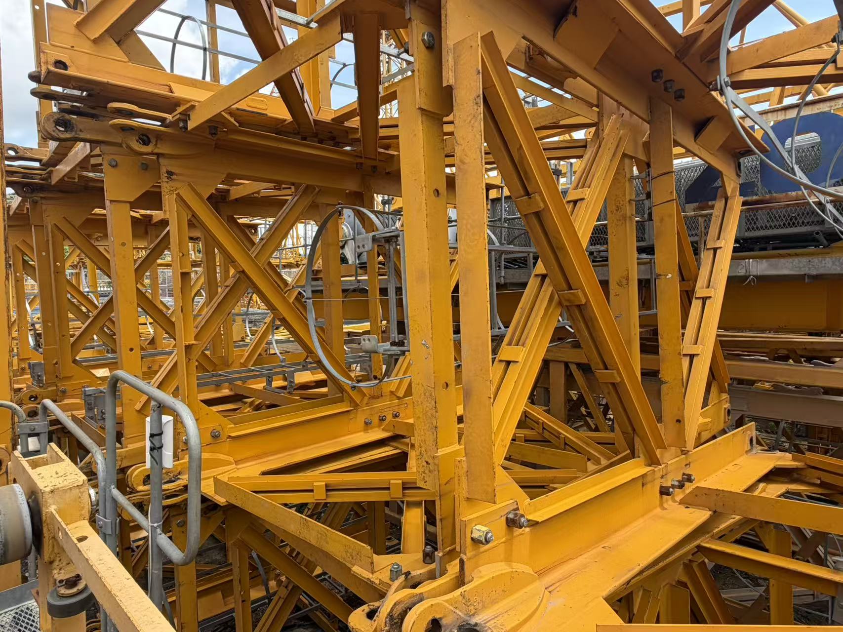 2020 ZOOMLION T7525-16D Used Flat-Top Tower Crane
