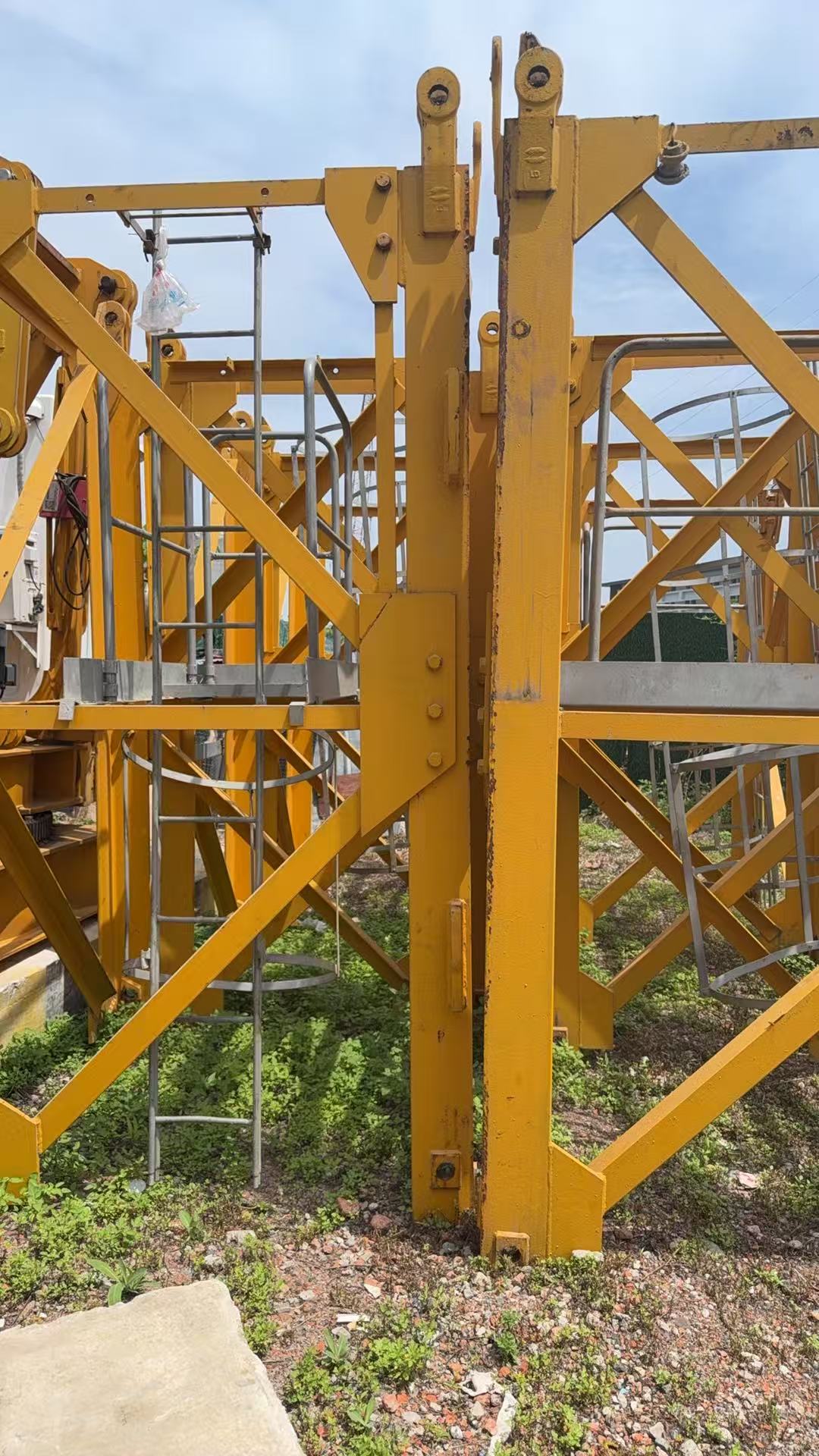 2019 Used ZOOMLION W6013-6F Flat-Top Tower Crane 3