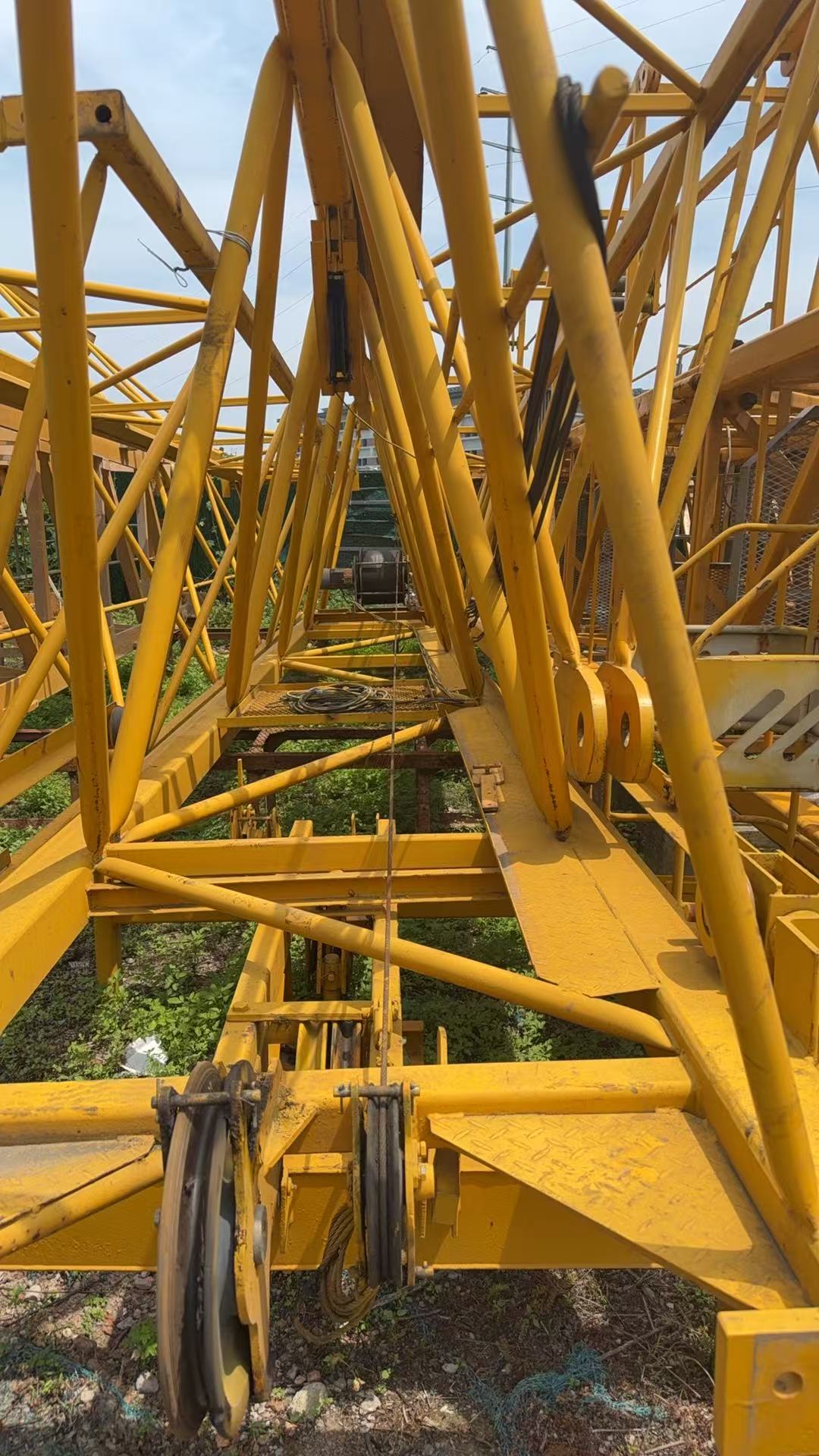 2019 Used ZOOMLION W6013-6F Flat-Top Tower Crane 5